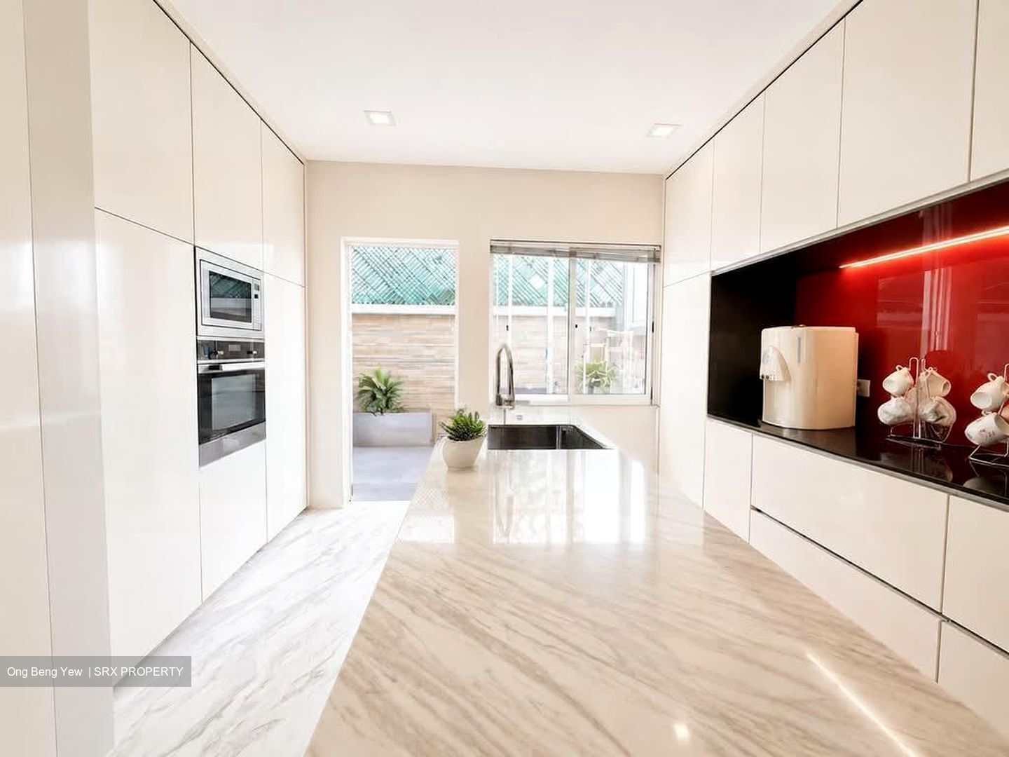 Charlton Park (D19), Semi-Detached #586140521